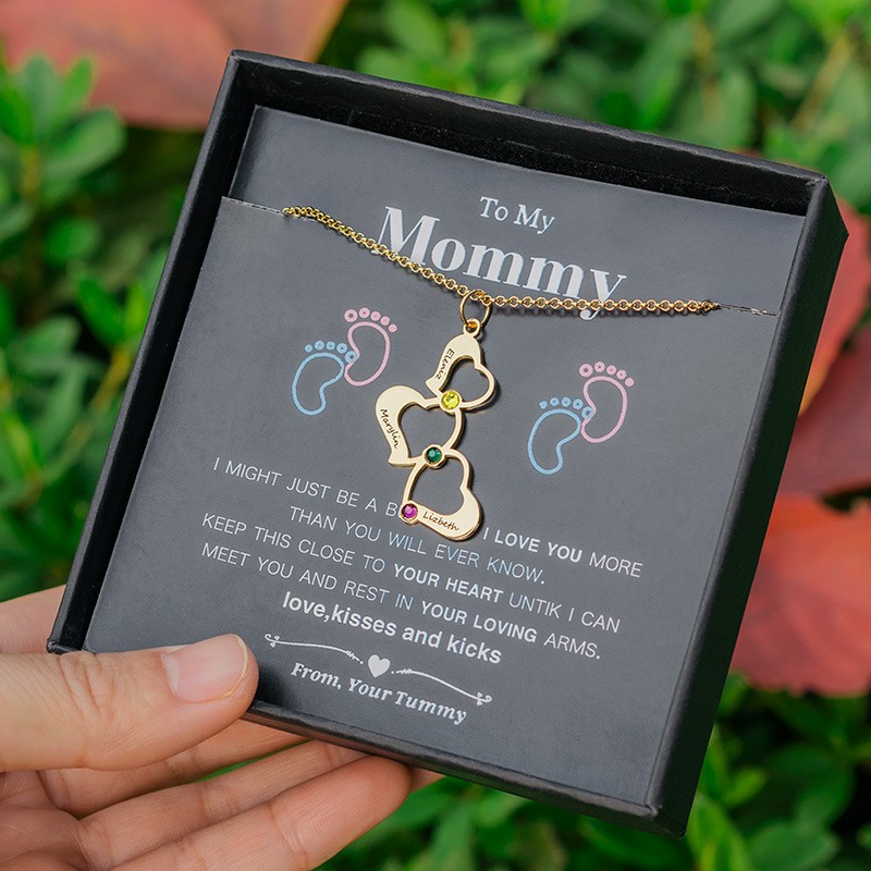 Collana a cuore personalizzata con nome di famiglia per il regalo di mia madre