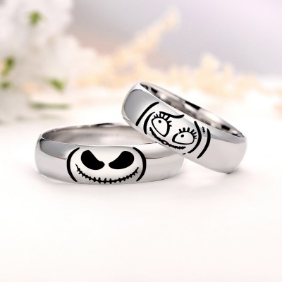 Set di anelli a fascia per coppia adorabili Jack Skellington e Sally personalizzati