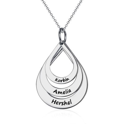 Collana con nomi di famiglia incisi personalizzati in argento a forma di fino a 5 gocce