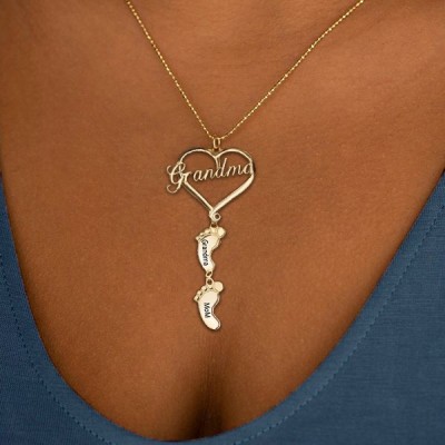 Collana personalizzata con nome inciso con ciondolo Love Grandma Heart 1-10 piedi di bambino