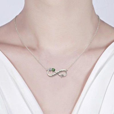 Collana con nome infinito con pietre portafortuna