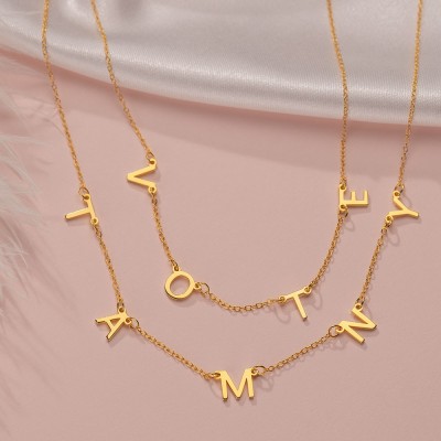 Collana con iniziale personalizzata con 1-10 iniziali